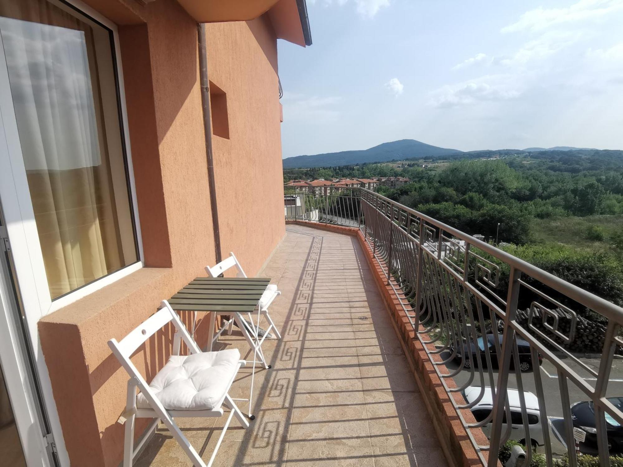 Dream House Hotel Tsarevo Phòng bức ảnh